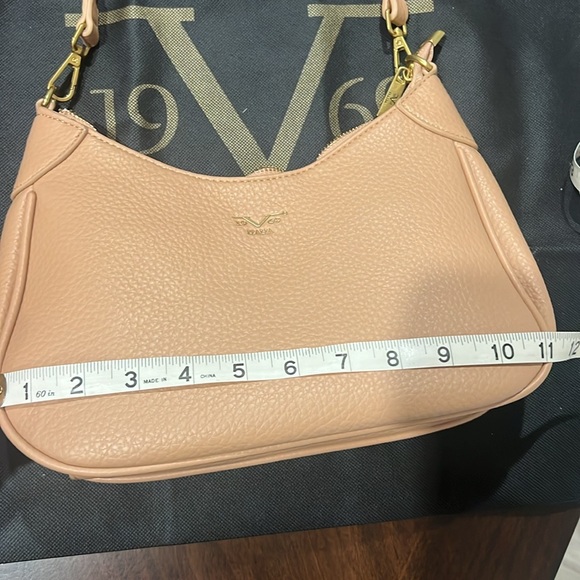 VERSACE - Picture 3 of 15